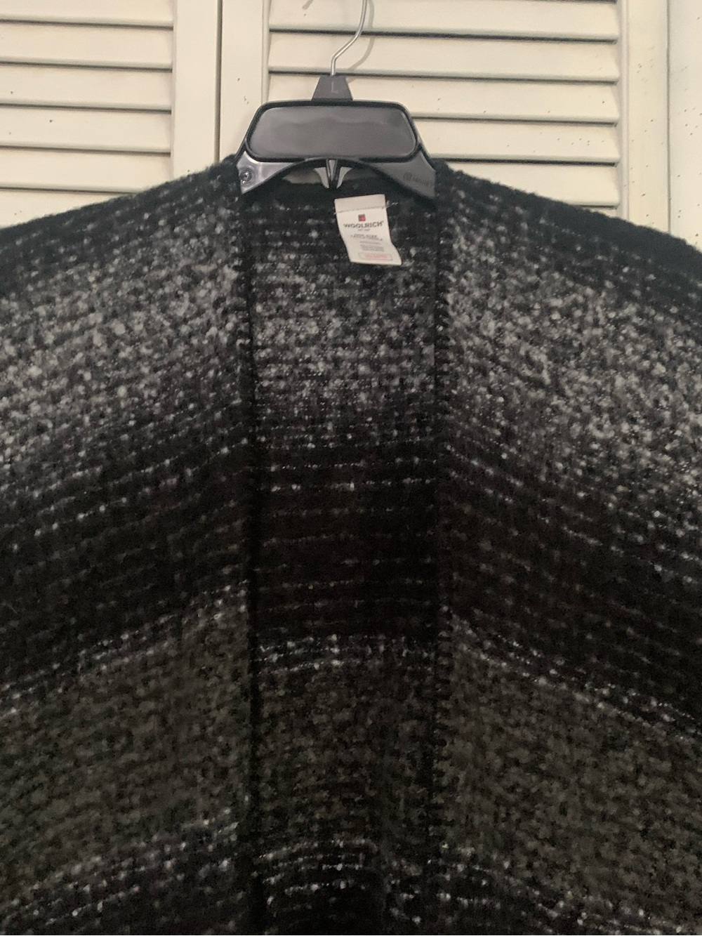 Woolrich Black and Gray Open-Front Knit Poncho Cape One Size - Picture 3 of 7